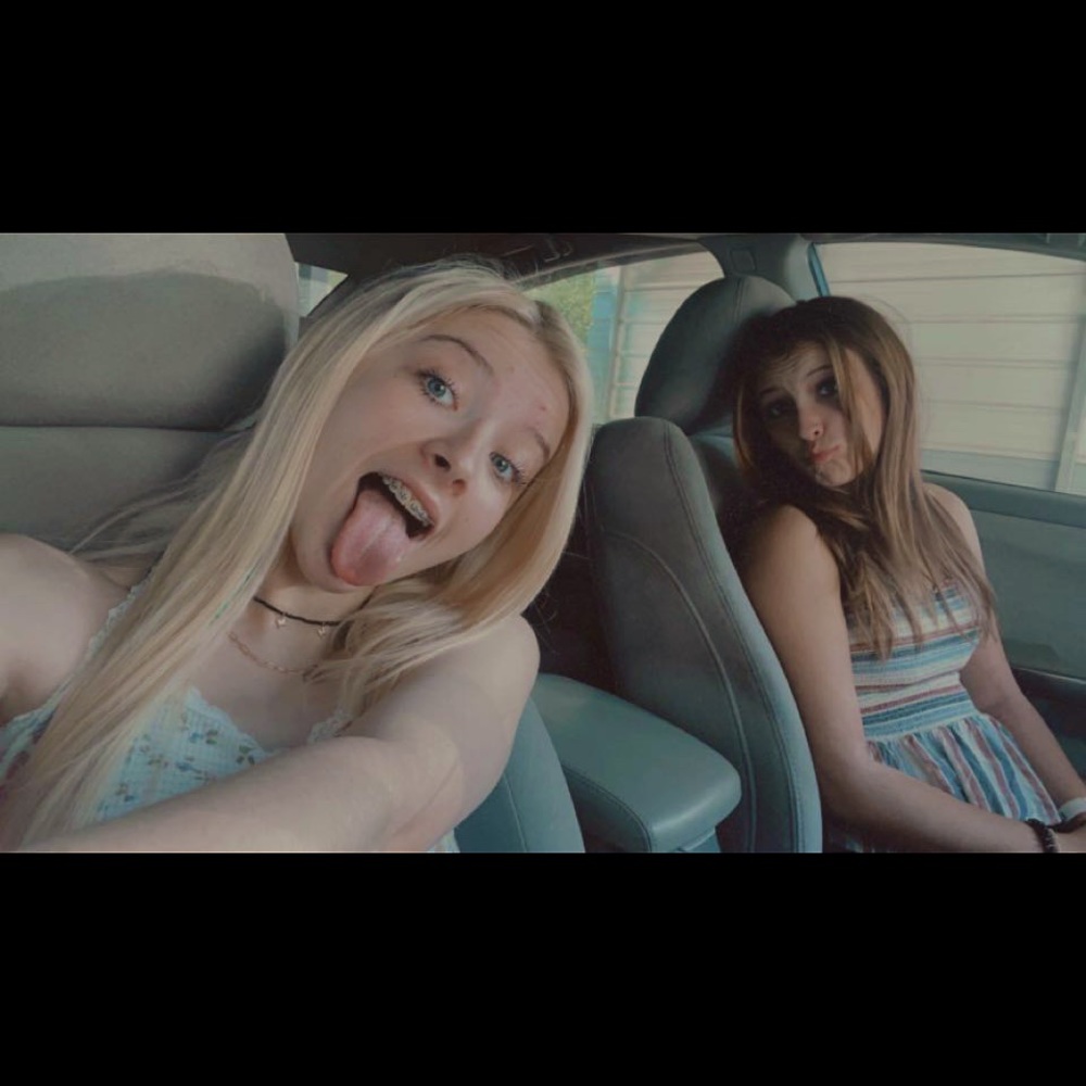 Meet your Posher, Bell